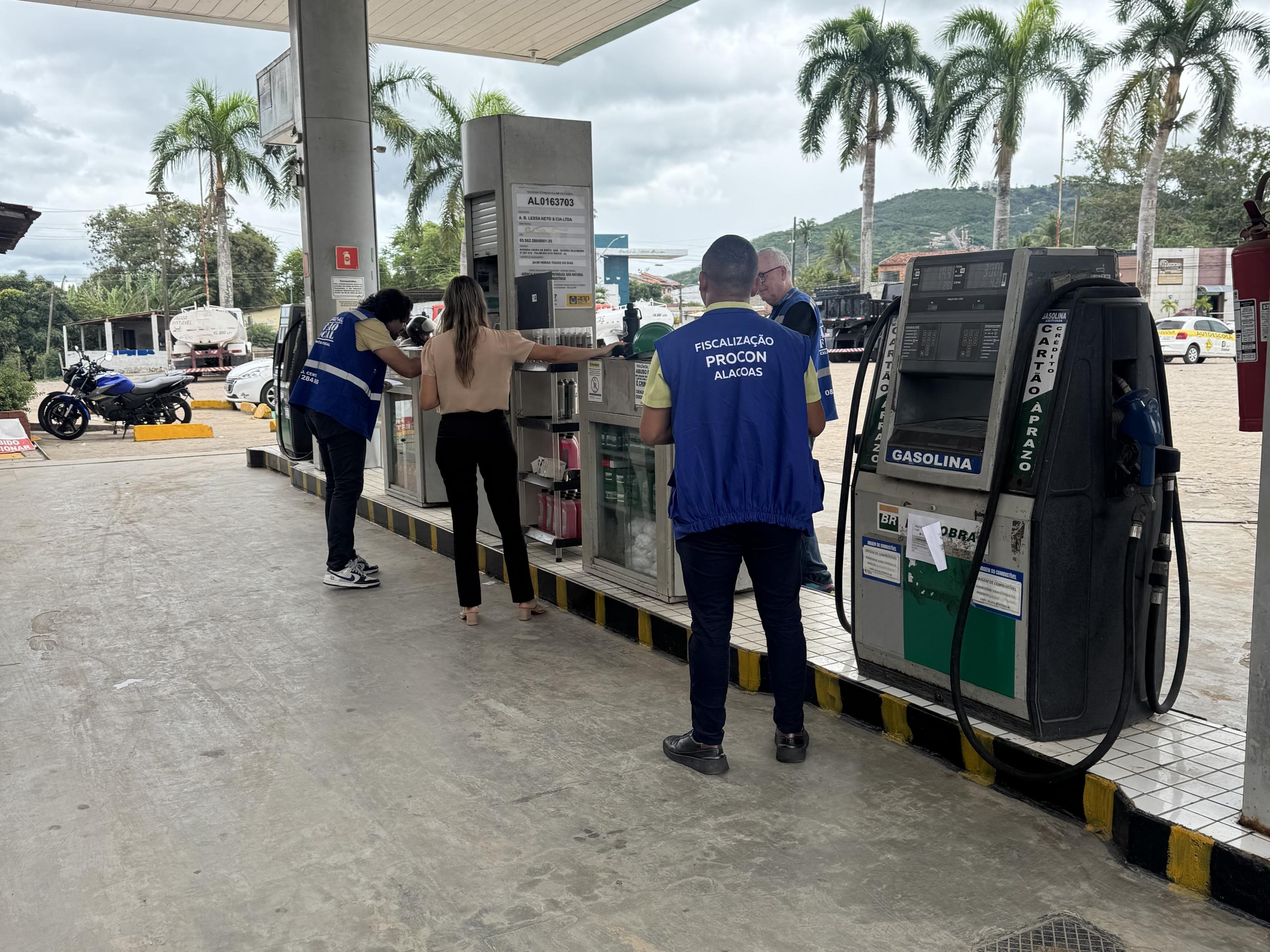 Procon-AL e Sefaz reforçam fiscalização em postos de combustíveis no interior
