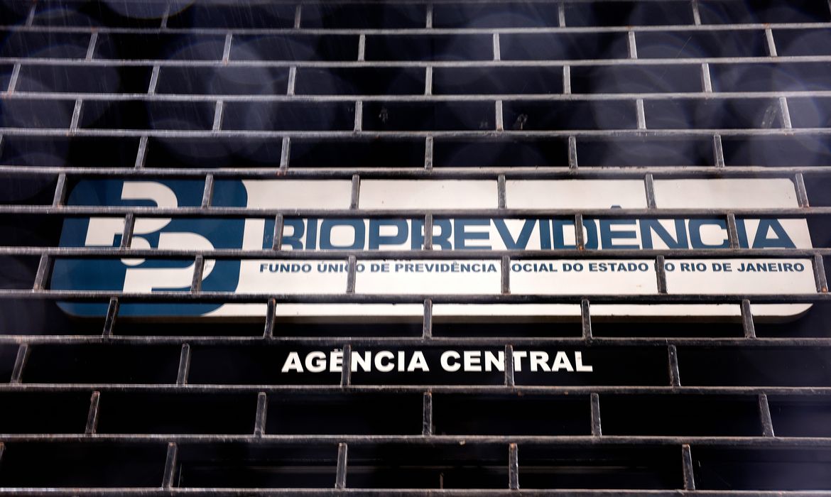 Ex-presidente do Rioprevidência é preso em operação da Polícia Federal