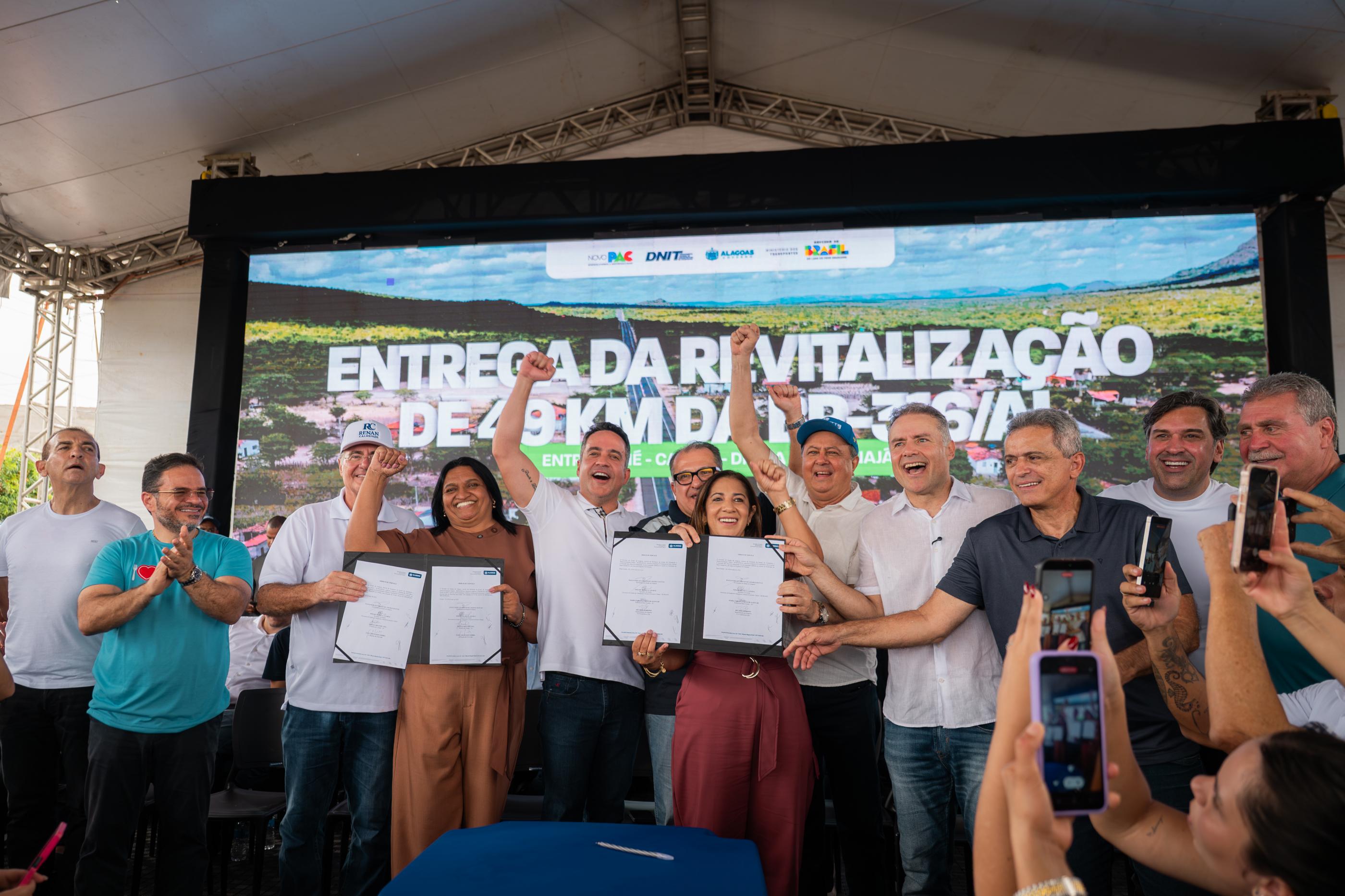 Ministério dos Transportes e Governo de Alagoas revitalizam via em Canapi