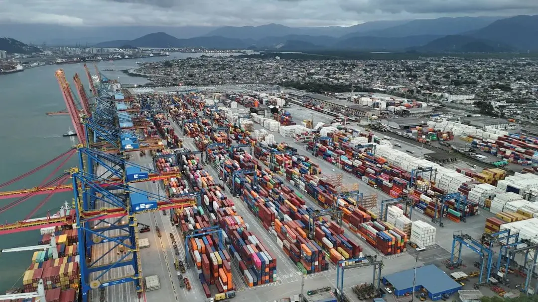Estudo aponta Brasil entre os países mais afetados pelas tarifas dos EUA