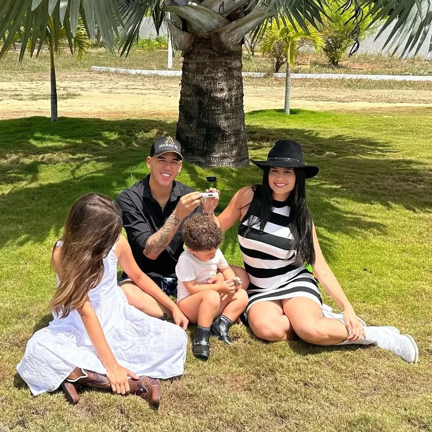 Zé Vaqueiro e Ingra Soares anunciam separação após quatro anos de casamento