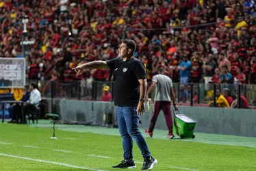 CRB embala na Série B, mas Barroca mantém pés no chão