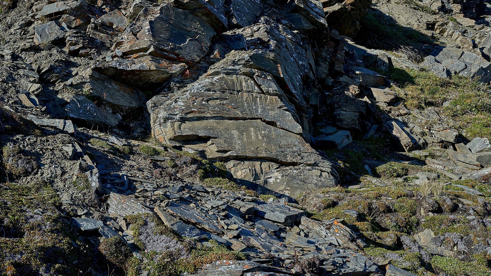 Segredos do Ártico: arqueólogos descobrem 31 novos petróglifos
