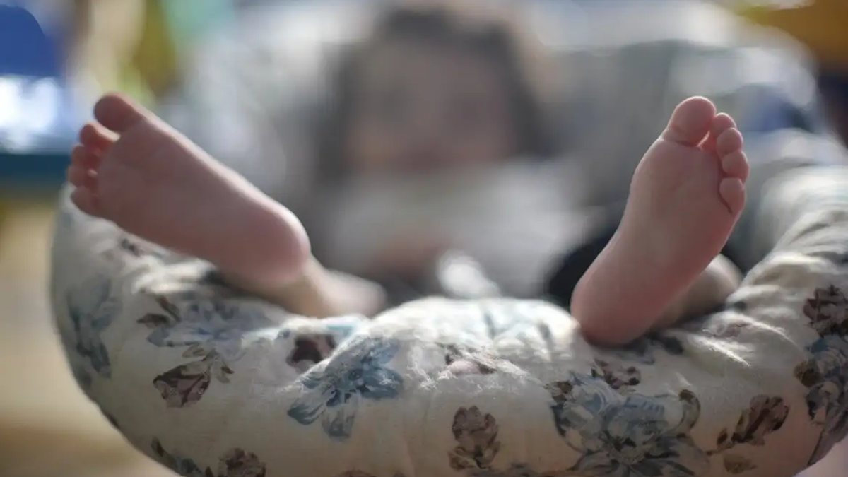 Mãe é denunciada por abandono e bebê de seis meses é resgatado em Craíbas