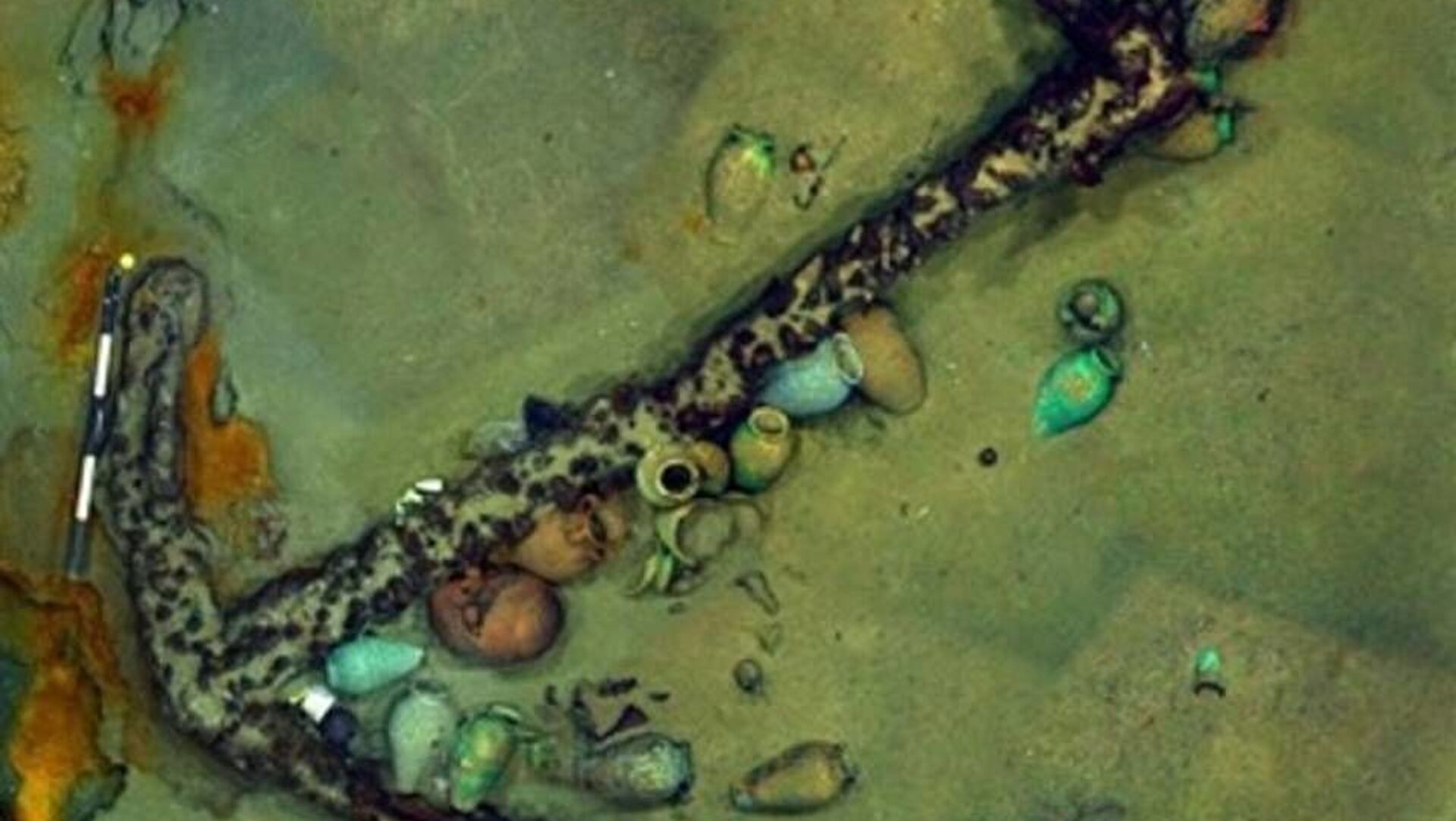 Tesouro romano submerso há 2 mil anos é encontrado em lago na Suíça