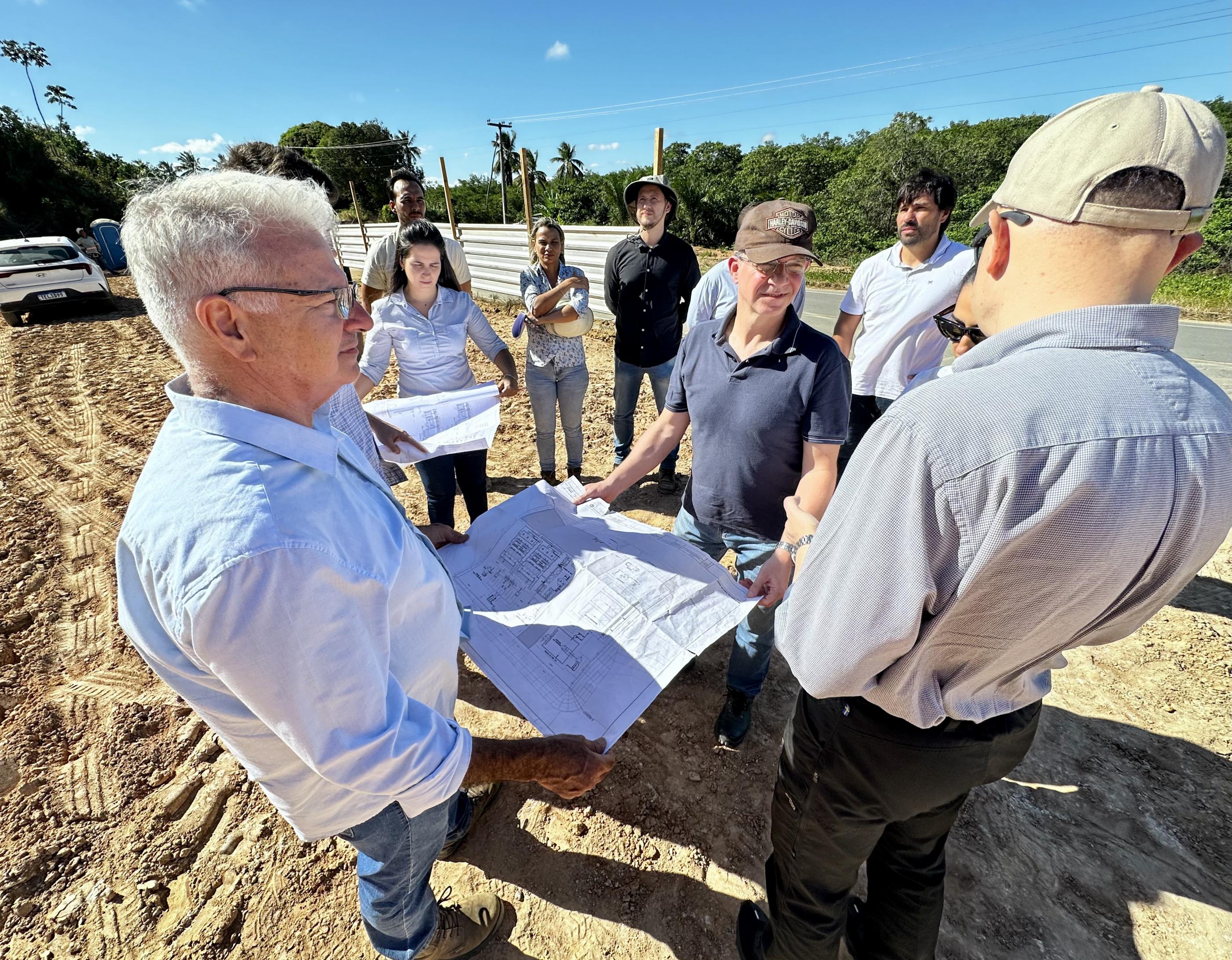 CAF e Seinfra vistoriam obras de saneamento e abastecimento no litoral Norte de Alagoas