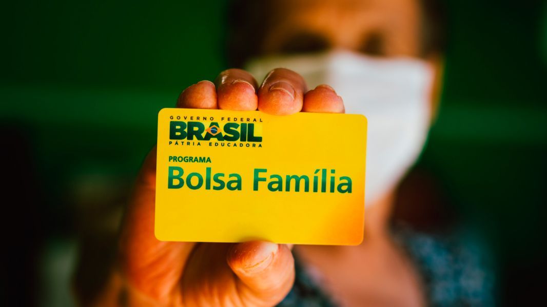 Bolsa Família começa a ser pago nesta sexta-feira (17)