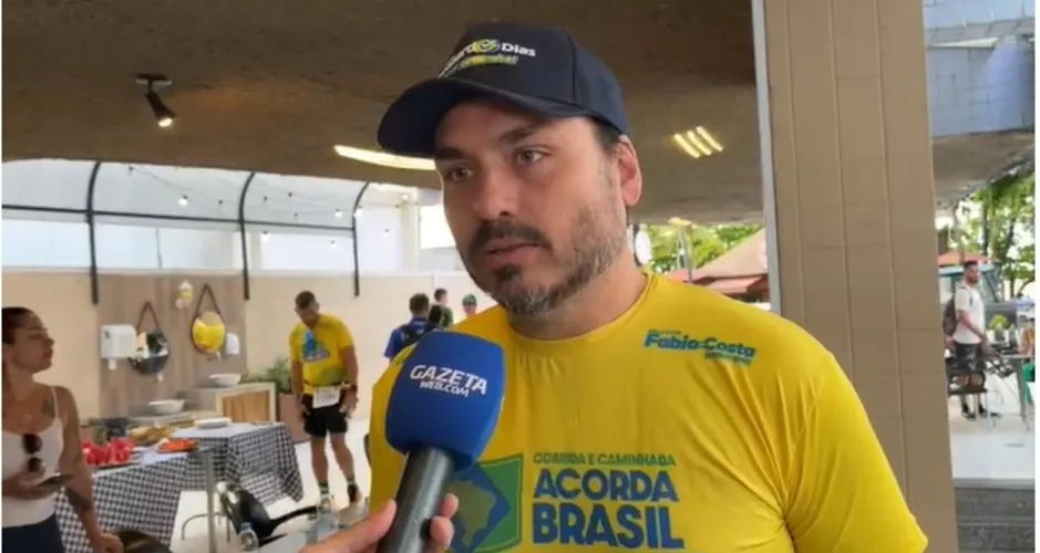 Bolsonaro confirma apoio a Gaspar e Lira, mas só um terá a direita em AL