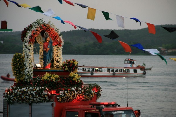 Penedo abre credenciamento para ambulantes na Festa de Bom Jesus 2026
