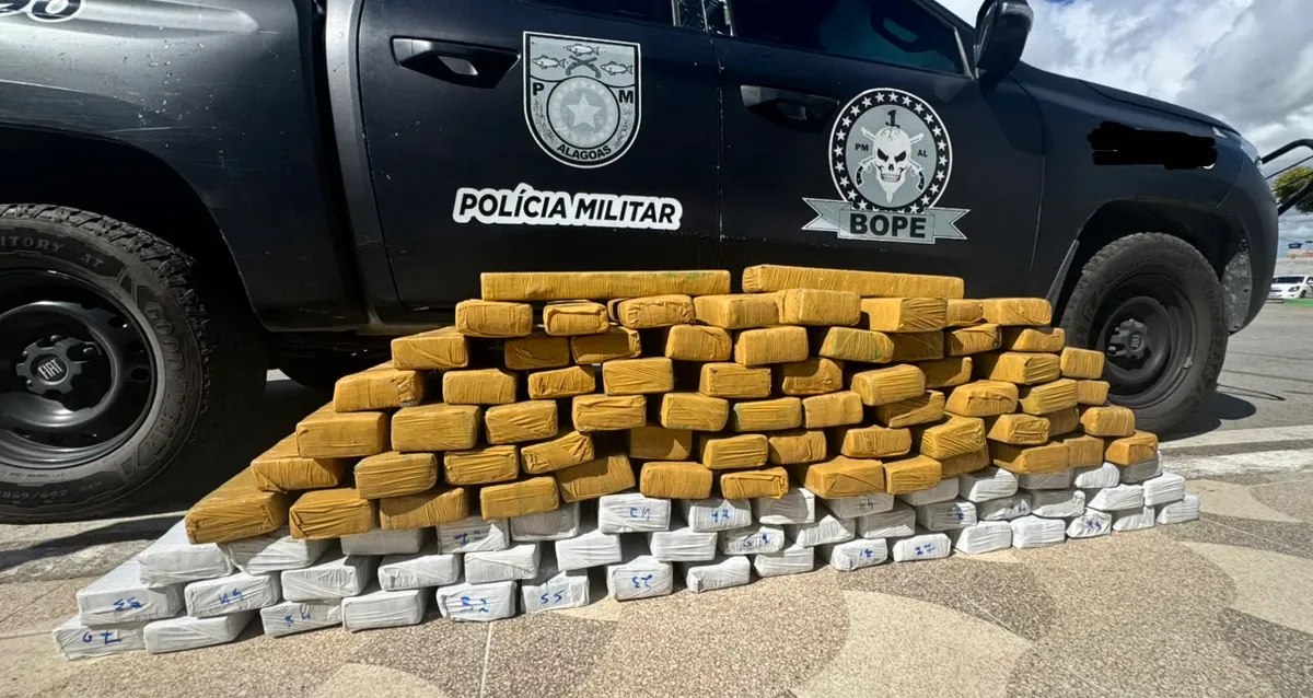 Bope apreende 97kg de maconha em carreta na divisa de AL com Sergipe