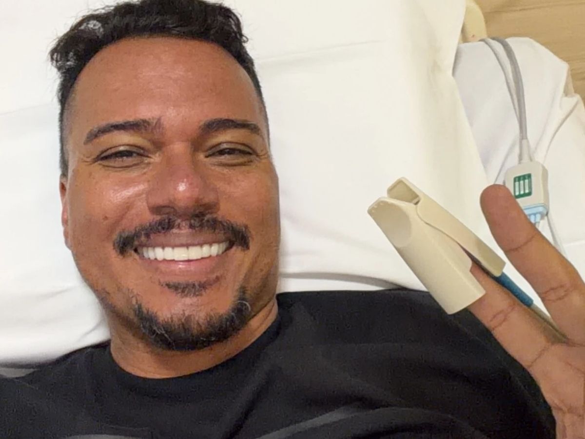 Bruno Cardoso tranquiliza fãs após internação repentina em Natal