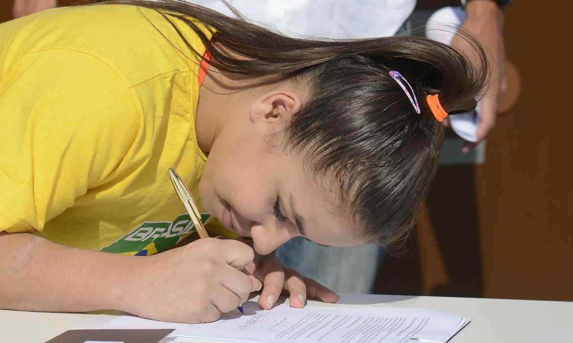 Inscrições para o programa Bolsa Atleta 2026 começam nesta segunda-feira