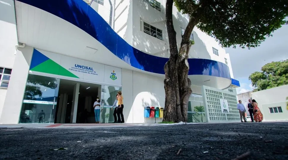 TJAL analisa nesta quarta pedido para evitar saída de 158 alunos da Uncisal