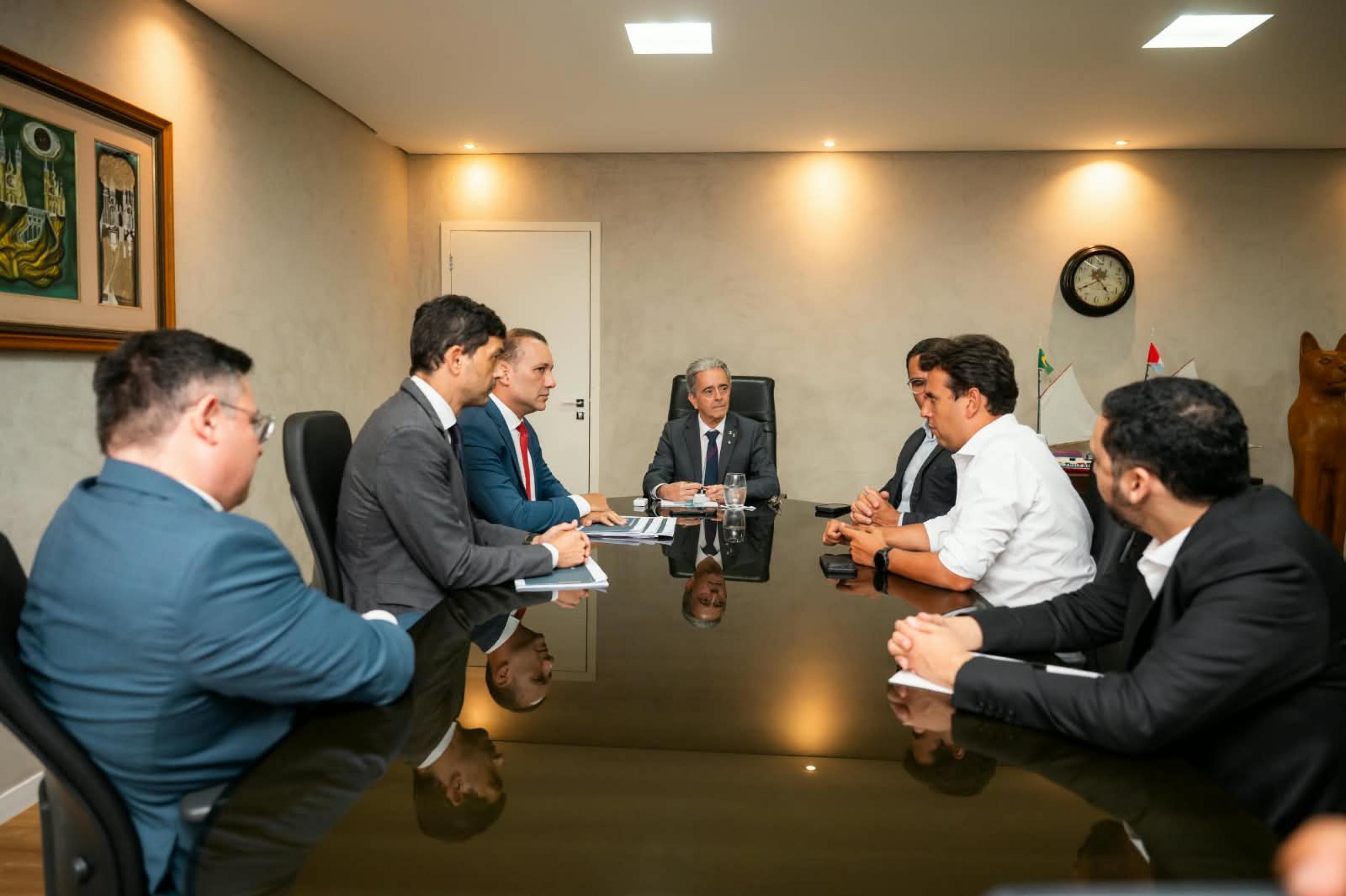 Governo de Alagoas avança na implantação de fábrica de absorventes no presídio