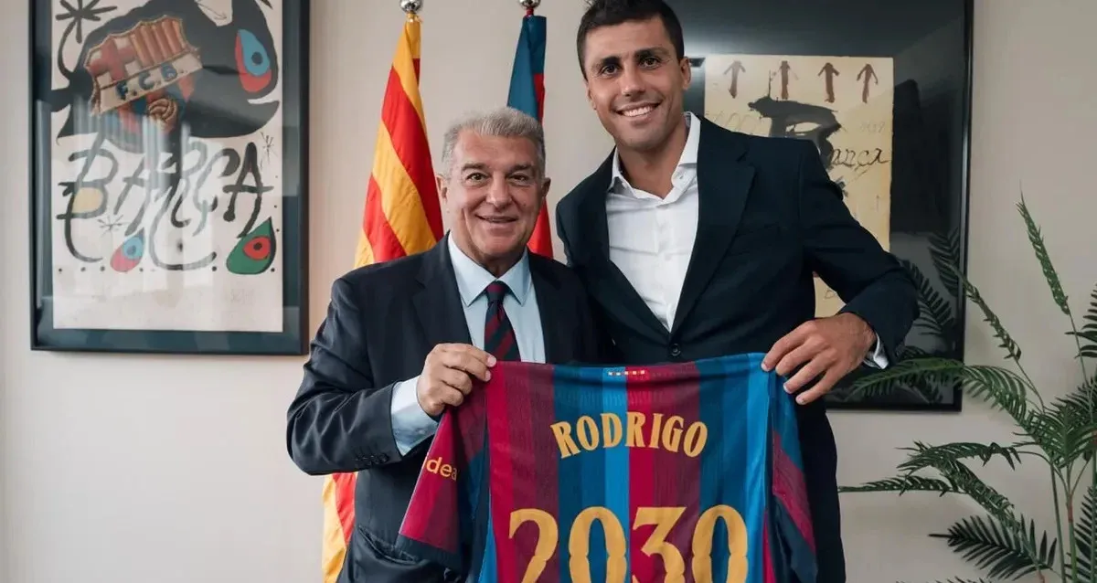 Barcelona anuncia Rodri como reforço após título da Copa do Mundo