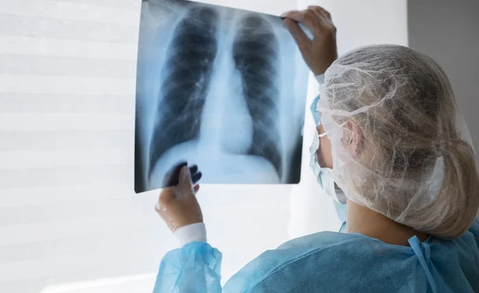 Aluno do ensino médio supostamente sofre caso de meningite em Colégio do Farol