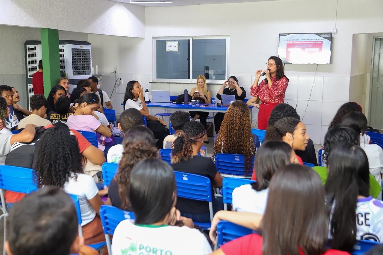 TJAL orienta população de Porto Calvo sobre violência doméstica