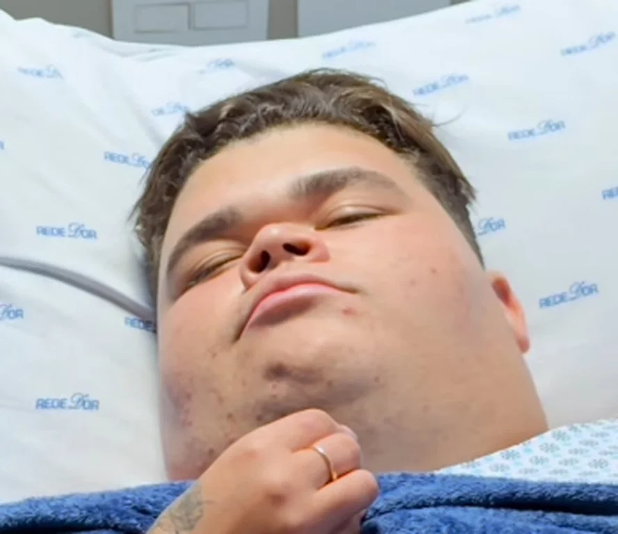 Gordão da XJ realiza processo cirúrgico delicado após perder mais de 130 kg