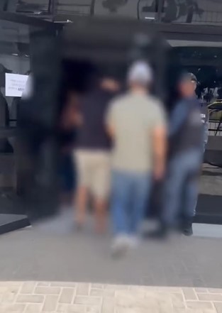 Homem preso com quase quatro toneladas de ração desviada em Maceió