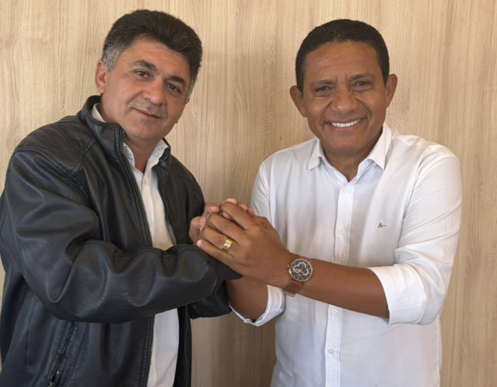 Júlio Cezar amplia articulação após apoio de Maurício Tenório