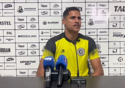 Sport encaminha acerto com Alex Bruno, artilheiro do ASA
