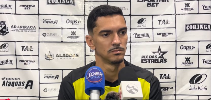 Paulinho exalta elo com ASA após renovar contrato até a temporada 2027