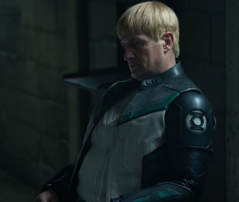 Nathan Fillion revela receio ao voltar como Guy Gardner em Lanternas