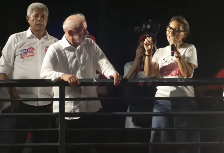Janja chama Nikolas Ferreira de “piá de bosta” durante ato de Lula