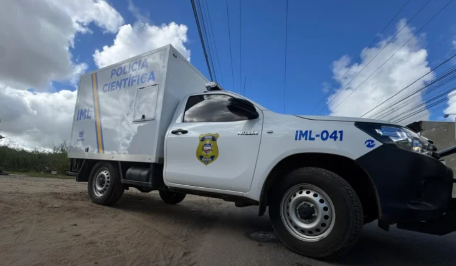 Homem é assassinado a tiros na frente de familiares no Sertão de Alagoas