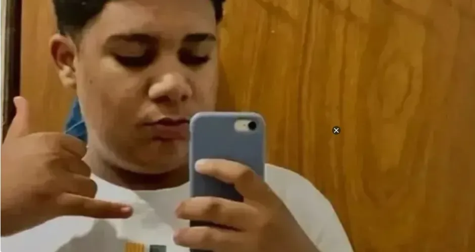 Família de Gabriel Lincoln protesta por agilidade no julgamento de PMs