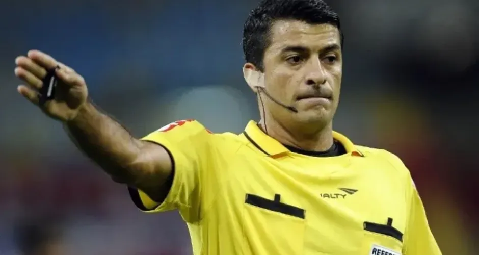 CBF troca comando da arbitragem e Sandro Meira Ricci assume a função