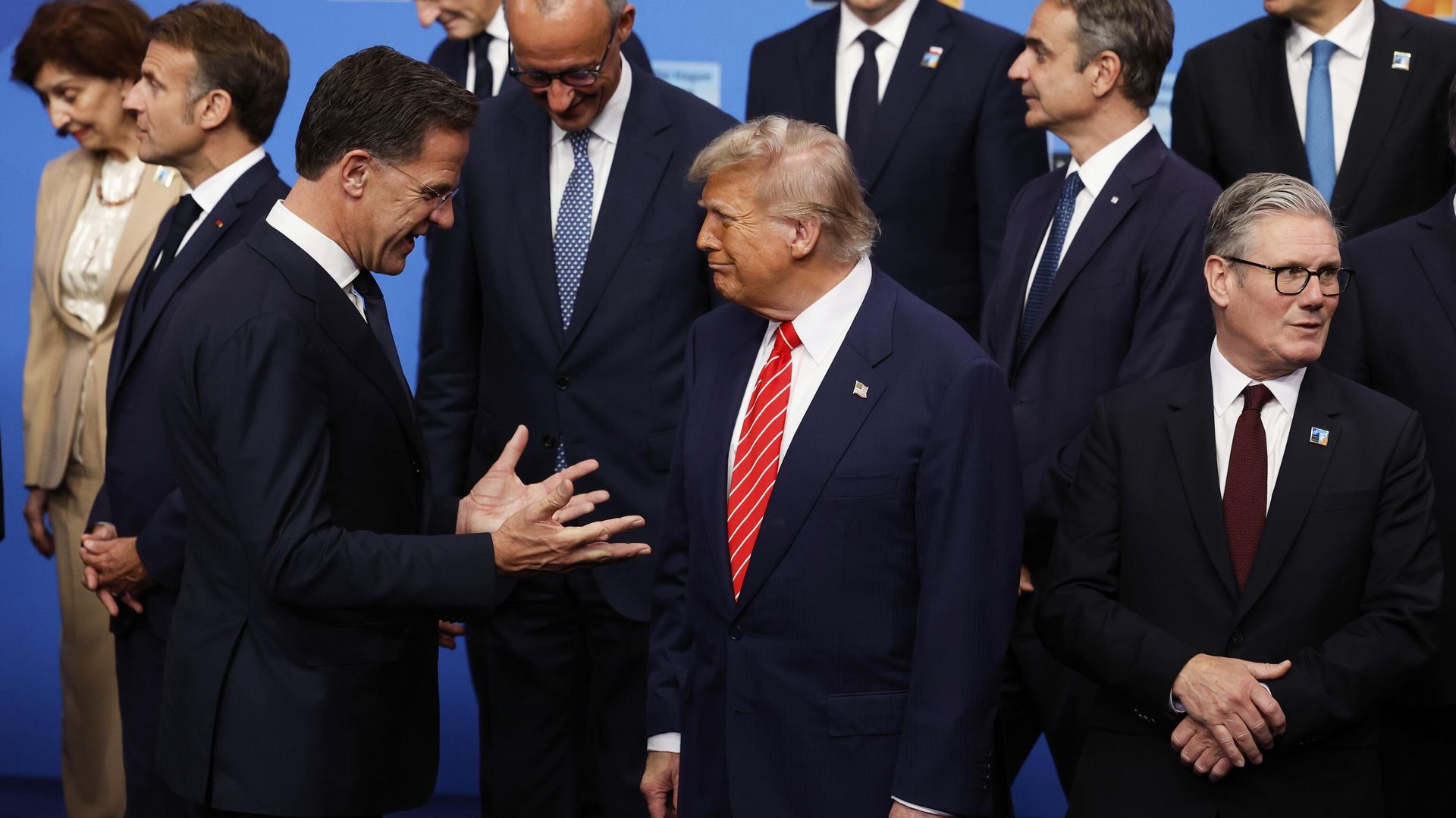 EUA cobram aliados da OTAN por alinhamento às políticas de Trump, diz mídia
