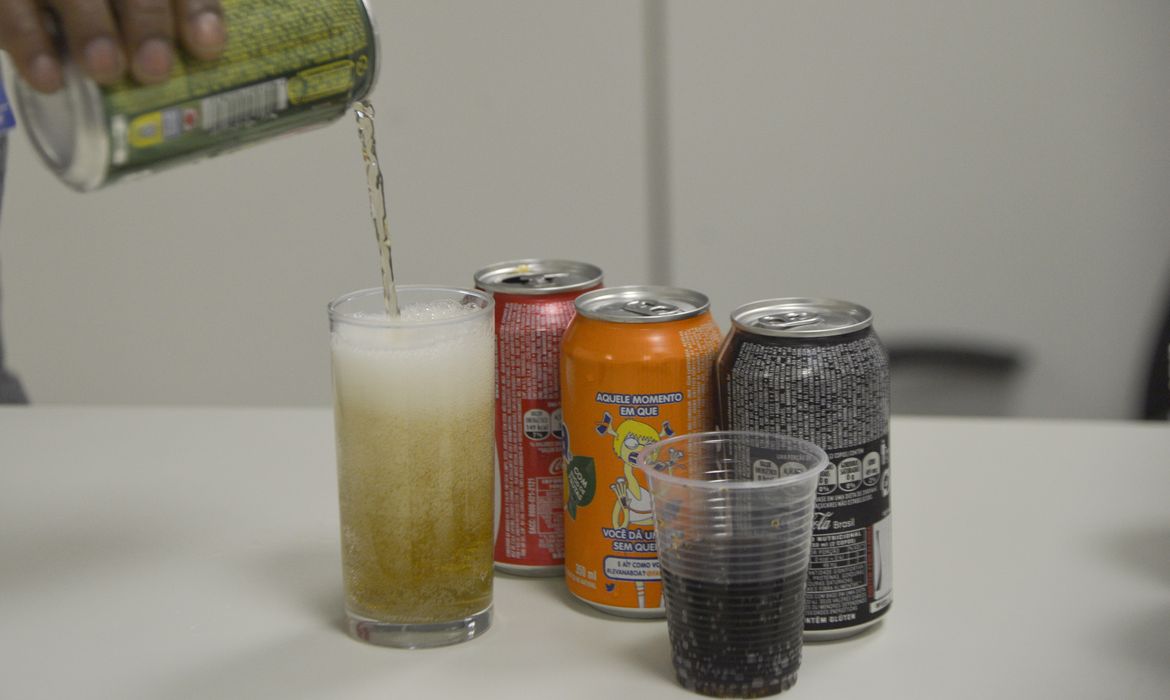 Fatores sociais impulsionam consumo de ultraprocessados entre crianças, , diz pesquisa