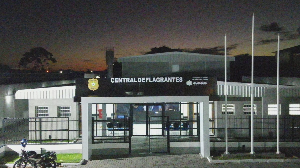 Mulher é presa em Maceió suspeita de aplicar golpe do falso imóvel em cartório