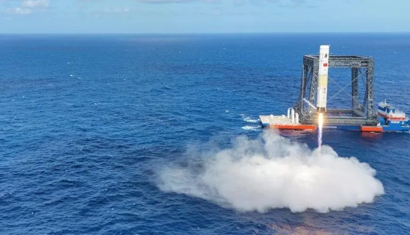 China dá ''resposta'' à Nasa com lançamento de foguete Longa Marcha-10