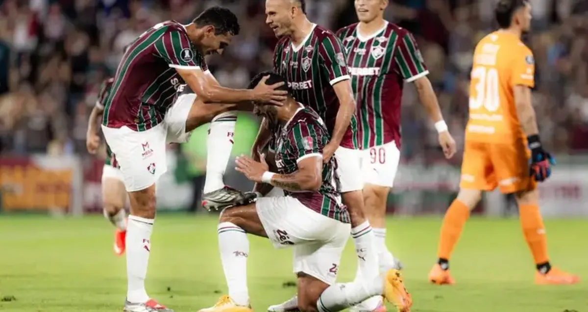 Fluminense vence Platense por 2 a 0 e abre vantagem na Libertadores