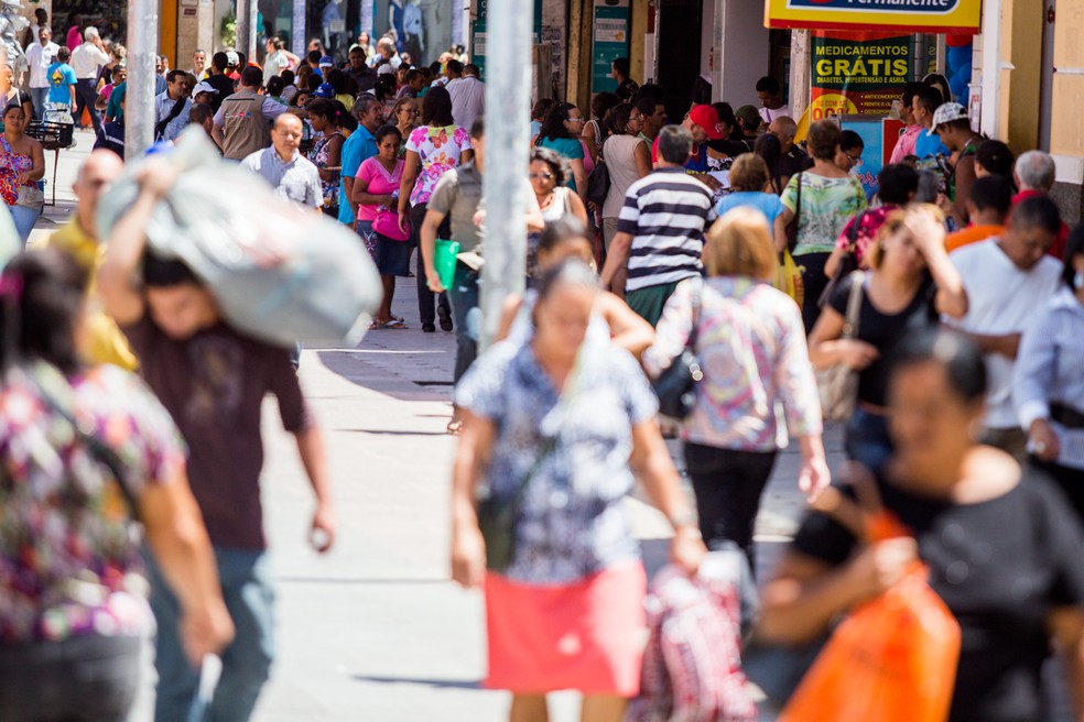 Feriado muda comércio e serviços em Maceió nesta segunda