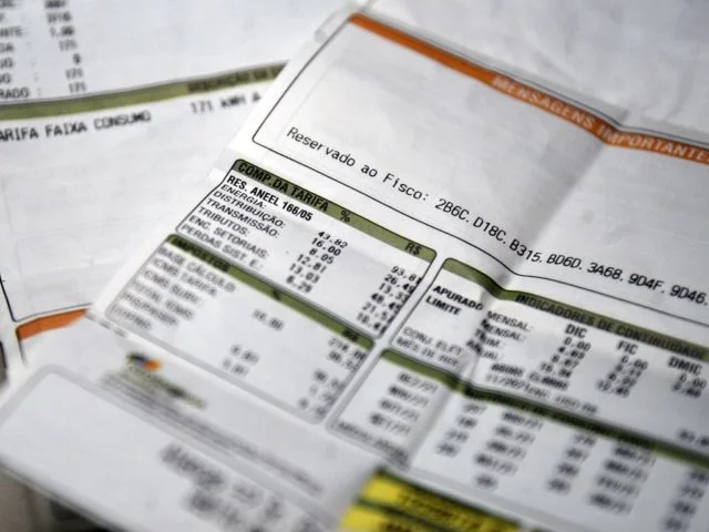 Inflação desacelera para 0,09% em outubro, menor taxa para o mês desde 1998