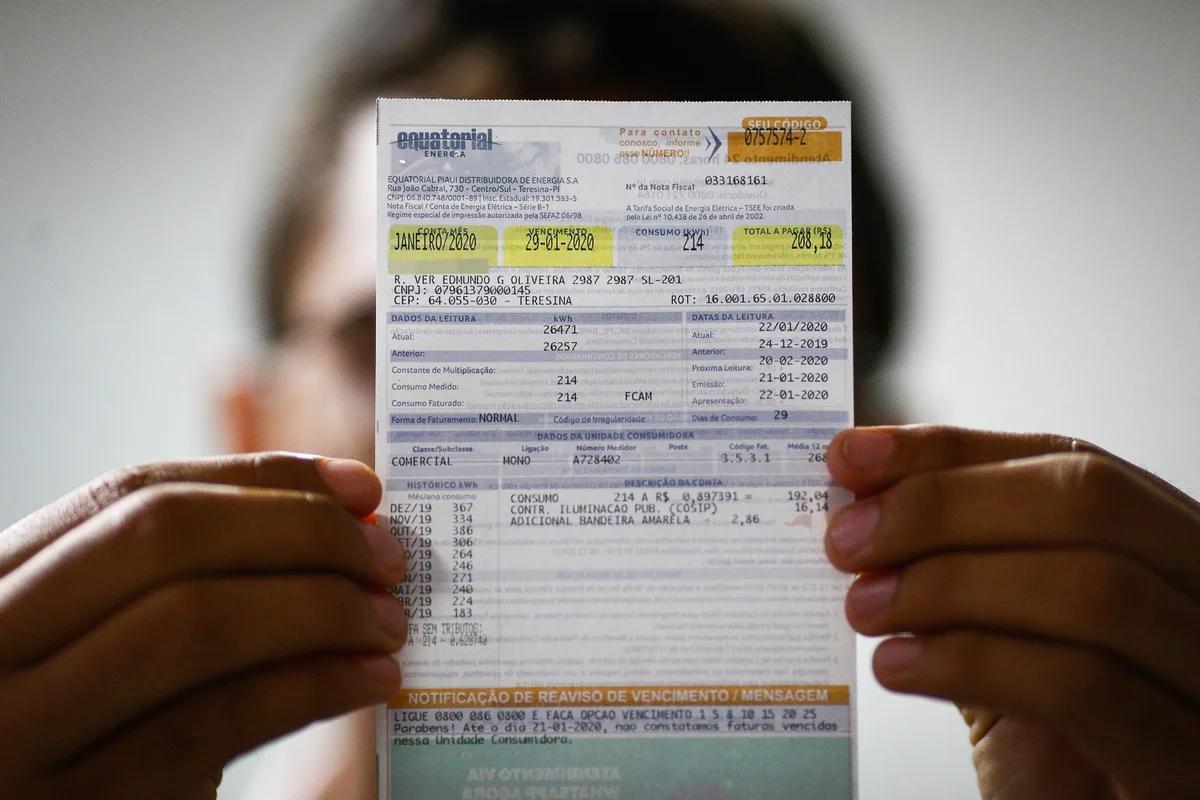 Prefeitura lança auxílio de 50 reais para contas de água e luz