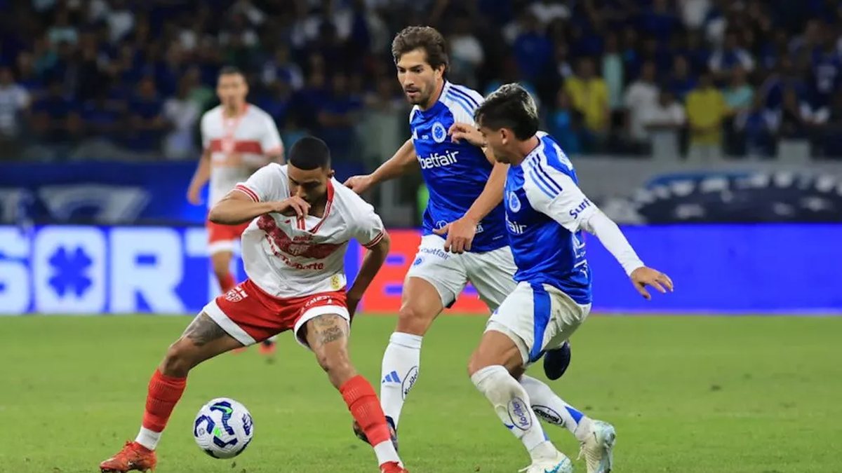 CRB e Cruzeiro decidem vaga nas quartas da Copa do Brasil nesta quinta em Maceió
