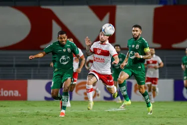 CRB vence Sousa por 3 a 0, mas dá adeus ao Nordestão