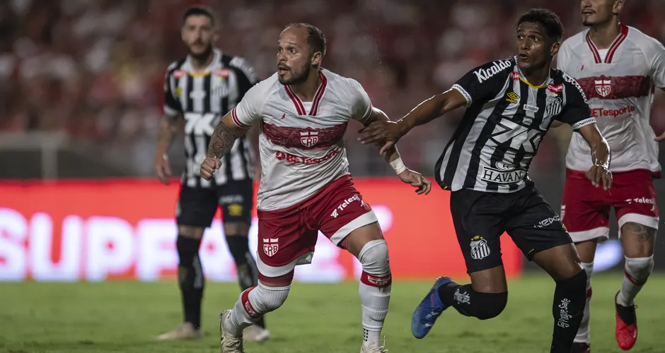 CRB é multado por cânticos homofóbicos contra Neymar em jogo da Copa do Brasil