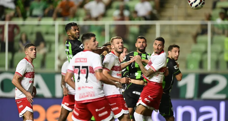 CRB busca primeira vitória contra o América-MG em Belo Horizonte pela Série B