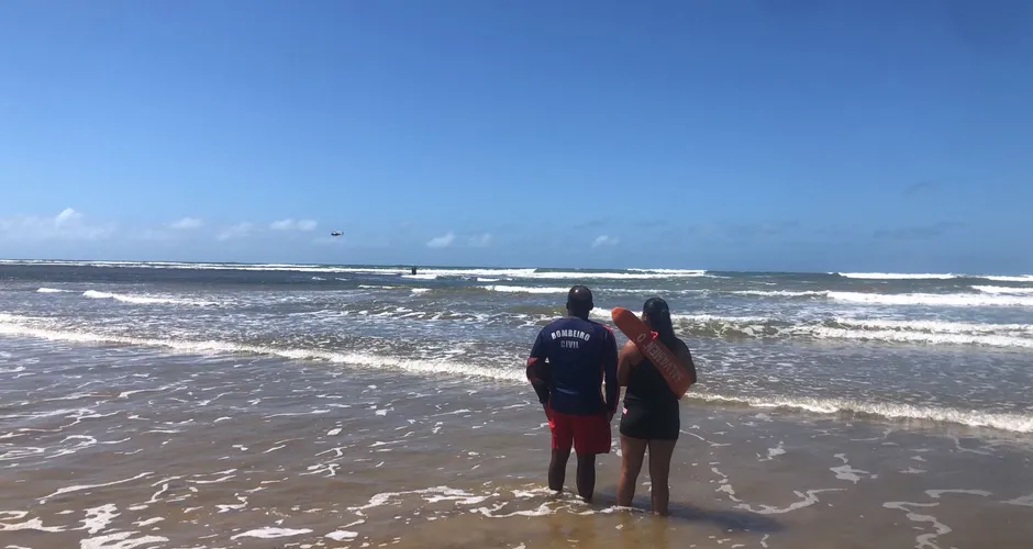 Criança de 6 anos desaparece após se afogar na Praia do Pontal do Peba