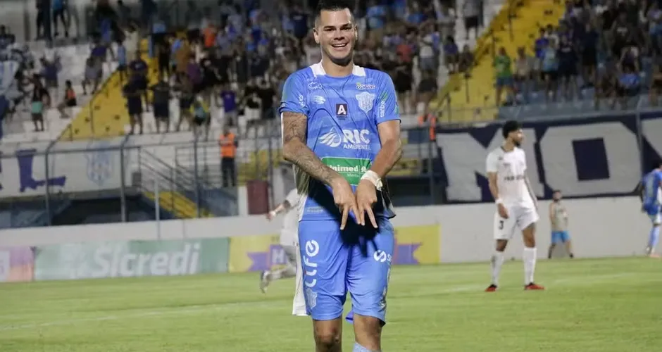 CSA confirma contratação do atacante Lucas Lima para a disputa da Série D