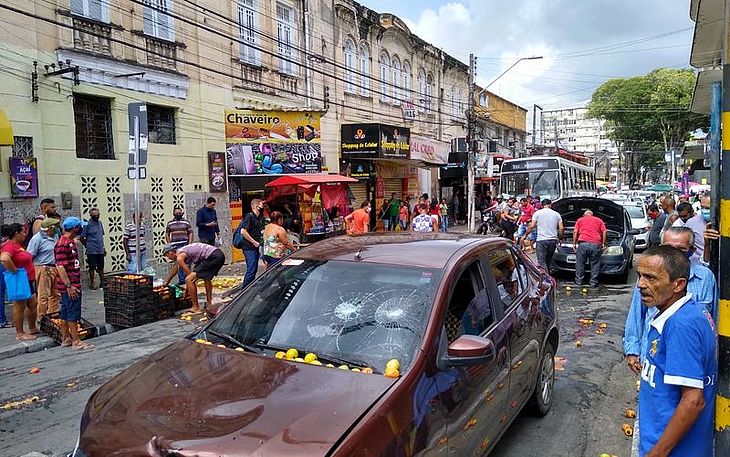 Morre motorista por aplicativo acusado de atropelar um deficiente no centro de Maceió