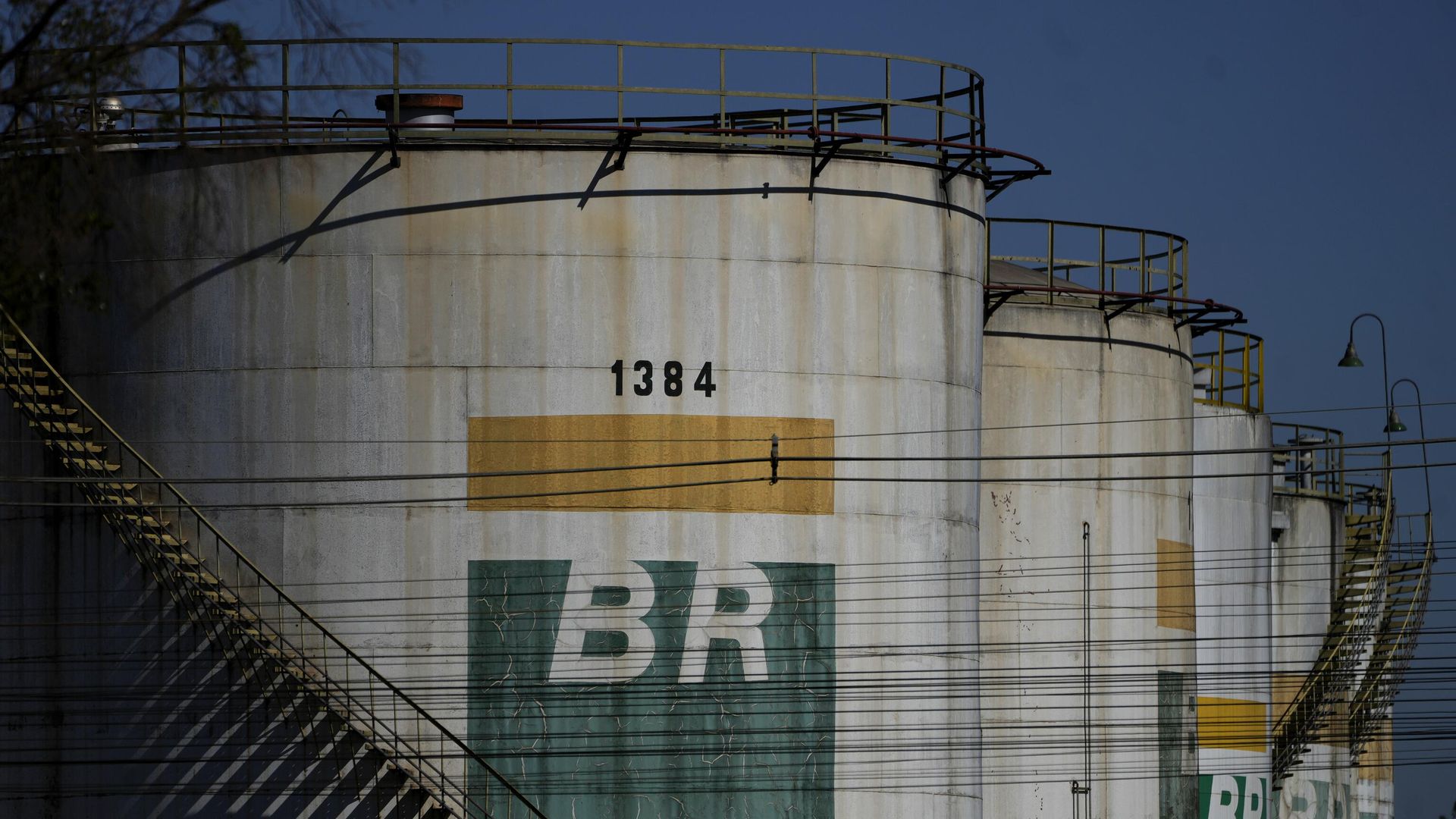 Petrobras firma acordo para explorar petróleo em oito blocos offshore na Costa do Marfim
