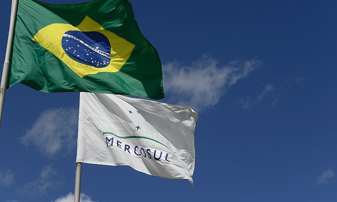 Lula participa da 68ª Cúpula do Mercosul no Paraguai