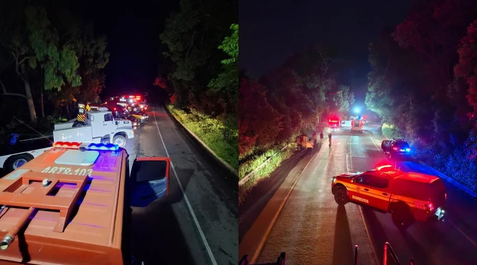 Ônibus despenca de ribanceira na BR-470 e deixa três mortos em Santa Catarina