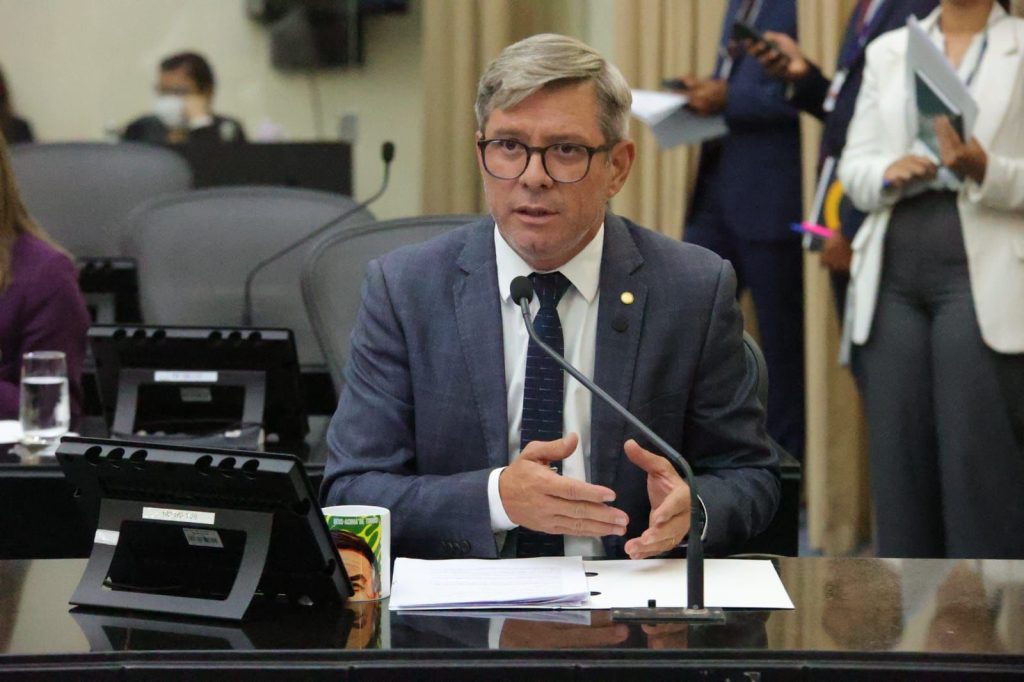 Projeto sobre gênero nas escolas é aprovado pela ALE Alagoas